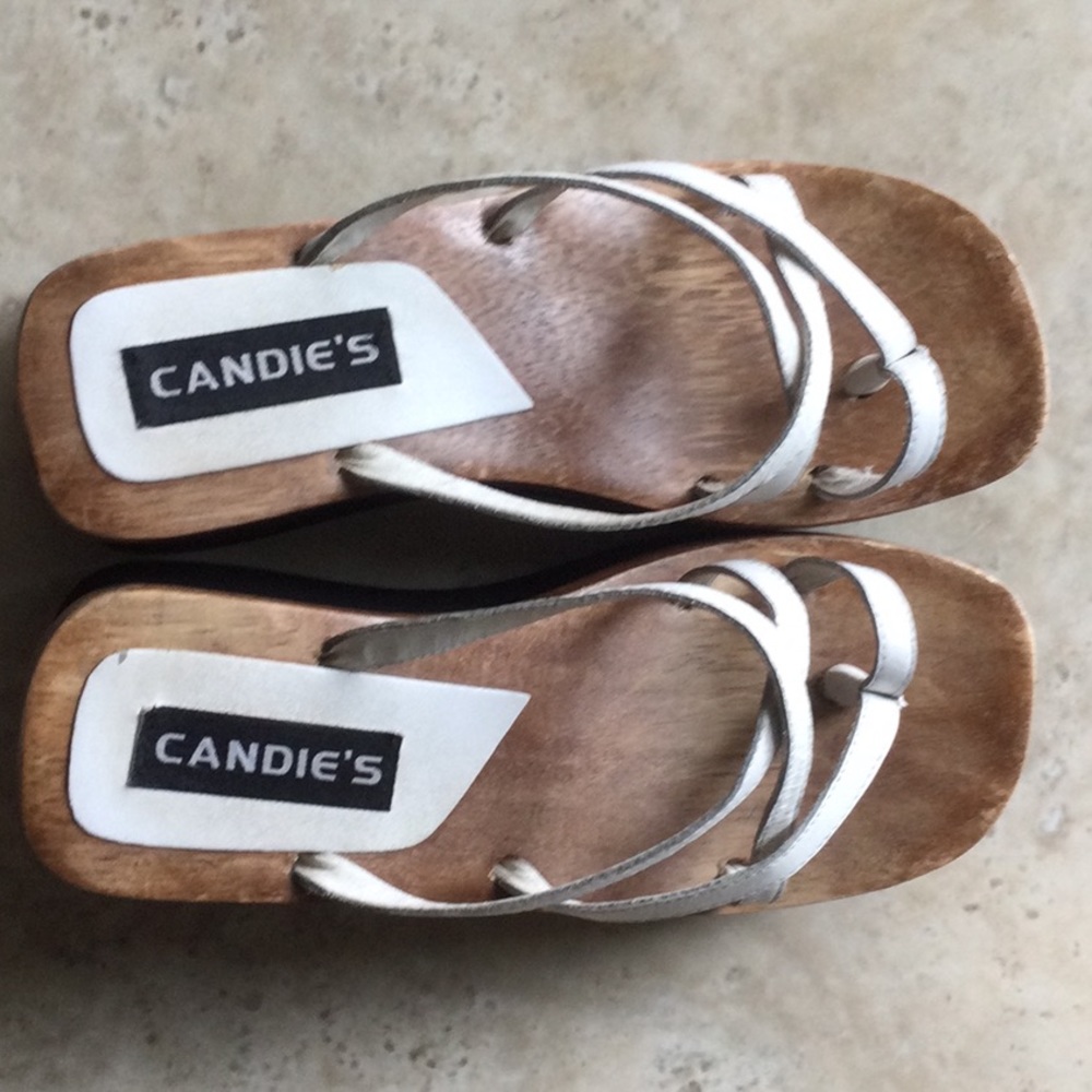 Women’s shoes